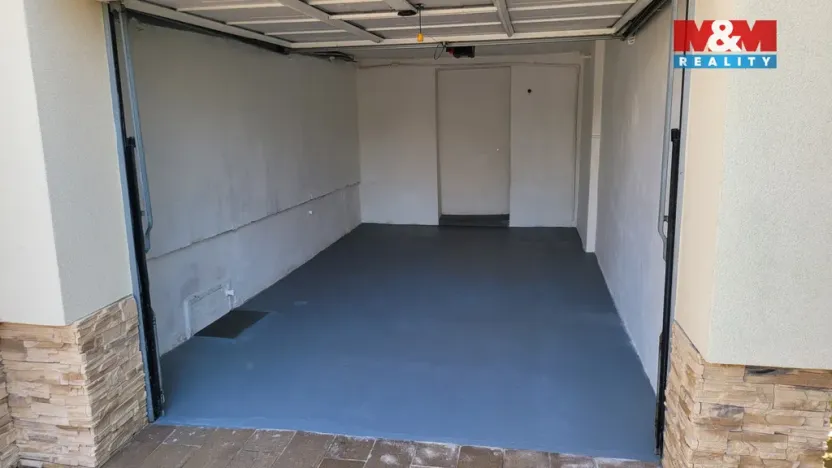 Pronájem garáže, Praha - Suchdol, K Horoměřicům, 16 m2