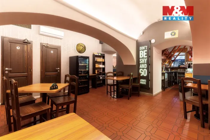 Pronájem restaurace, Praha - Staré Město, Smetanovo nábřeží, 295 m2