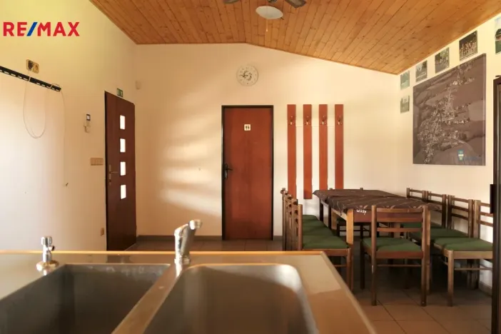 Pronájem restaurace, Mokrovousy, 42 m2