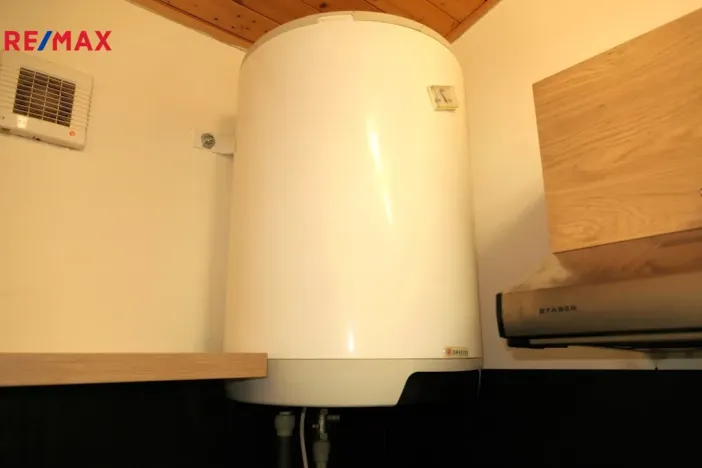 Pronájem restaurace, Mokrovousy, 42 m2