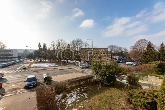 Prodej bytu 1+kk, Praha - Prosek, Lovosická, 34 m2