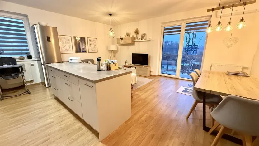 Pronájem bytu 3+kk, Jihlava - Hruškové Dvory, 79 m2