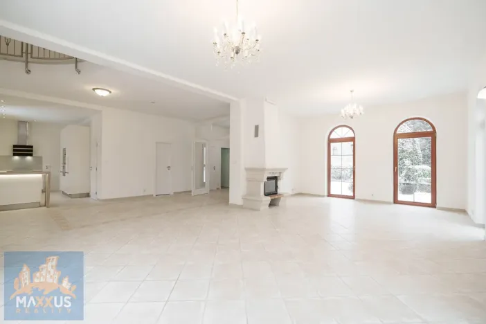 Pronájem vily, Praha - Nebušice, Nebušická, 243 m2