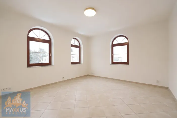 Pronájem vily, Praha - Nebušice, Nebušická, 243 m2