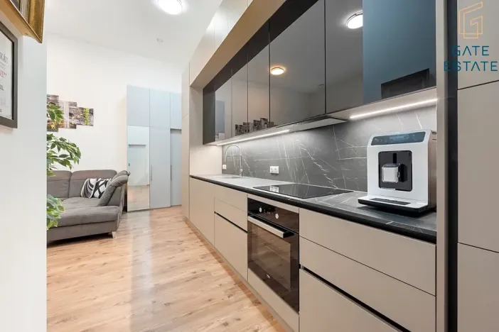 Prodej bytu 2+kk, Křížkový Újezdec, 46 m2