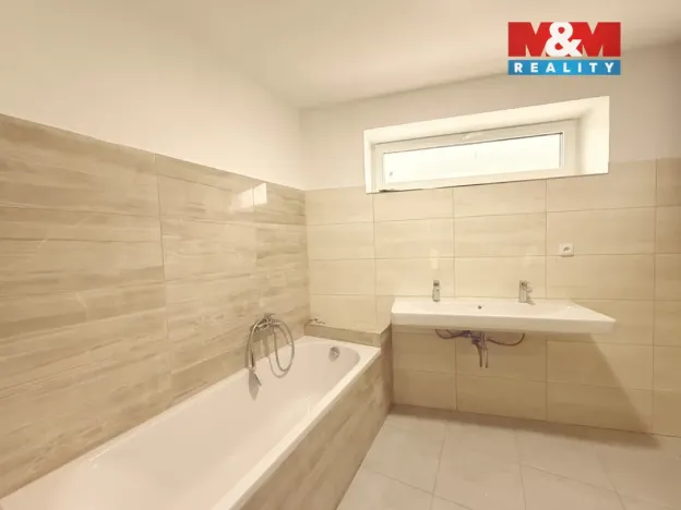 Prodej rodinného domu, Hrubčice, 186 m2