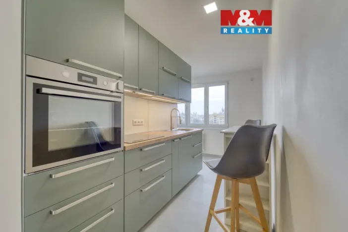 Pronájem bytu 1+1, Klatovy - Klatovy II, Pod Nemocnicí, 39 m2