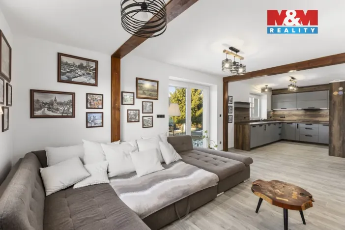 Prodej rodinného domu, Trhová Kamenice, Zahradní, 180 m2