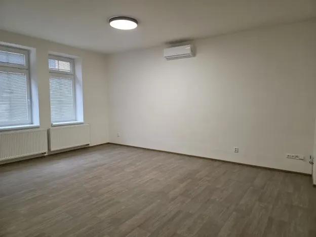 Pronájem bytu 2+1, Plzeň, Malická, 63 m2