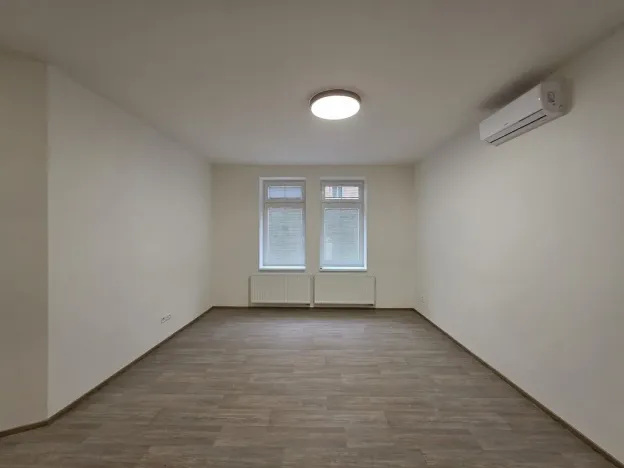 Pronájem bytu 2+1, Plzeň, Malická, 63 m2