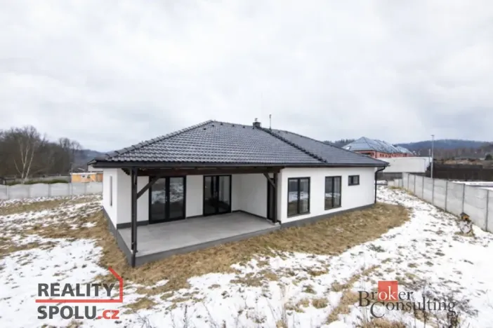 Prodej rodinného domu, Loket, Nad Hájovnou, 196 m2