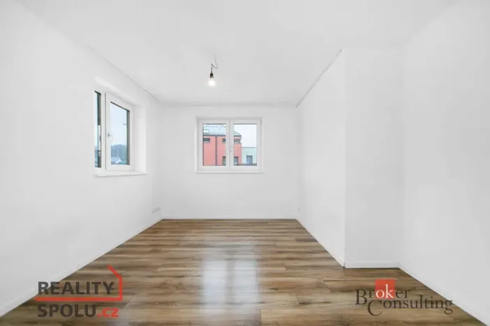 Prodej rodinného domu, Loket, Nad Hájovnou, 196 m2