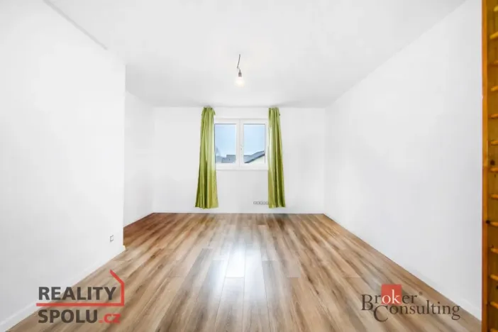 Prodej rodinného domu, Loket, Nad Hájovnou, 196 m2