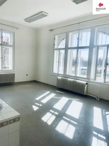 Pronájem obchodního prostoru, Broumov - Velká Ves, Nádražní, 32 m2
