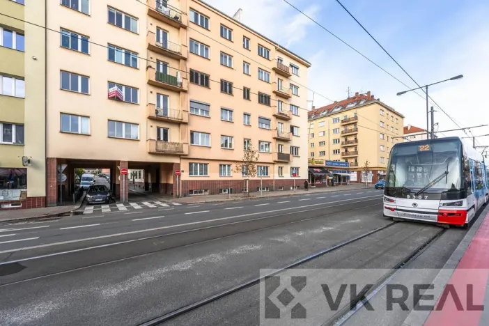 Prodej bytu 2+1, Praha - Vršovice, Čeljabinská, 72 m2