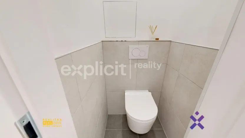 Prodej bytu 3+1, Zlín - Malenovice, třída Svobody, 61 m2