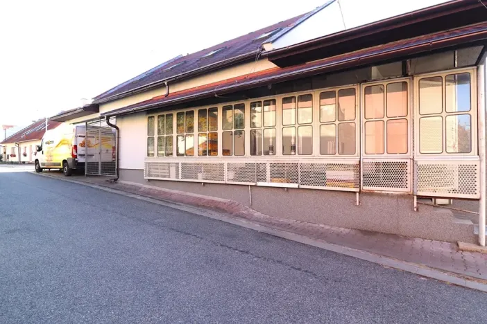 Pronájem výrobních prostor, Pohořelice, Hybešova, 223 m2