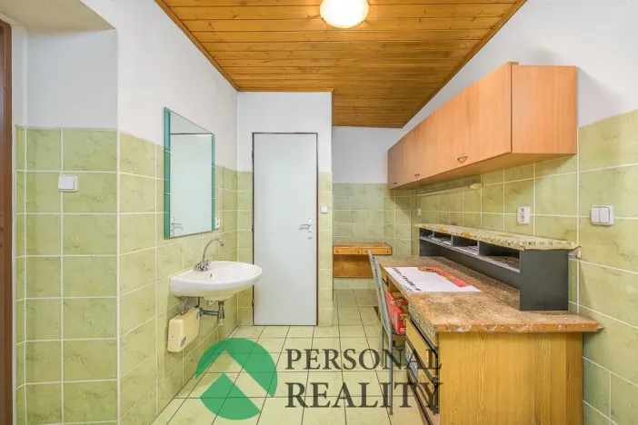 Prodej rodinného domu, Přelouč, Pražská, 227 m2