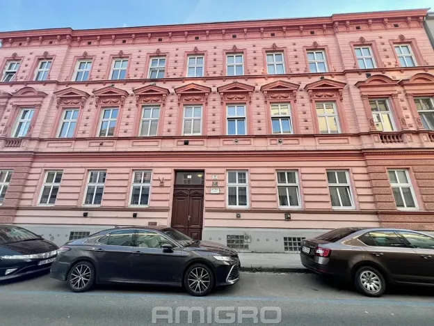 Pronájem bytu 2+kk, Brno, Traubova, 52 m2