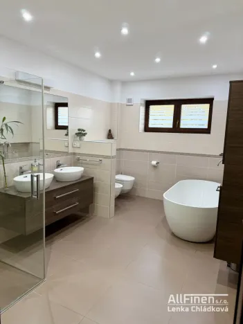 Prodej rodinného domu, Puklice, 231 m2