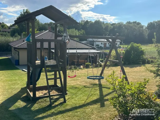 Prodej rodinného domu, Puklice, 231 m2