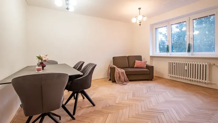 Pronájem bytu 3+1, Poděbrady, Kunštátská, 57 m2