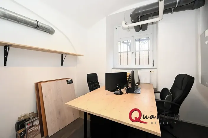 Pronájem kanceláře, Praha - Smíchov, Na Plzeňce, 47 m2