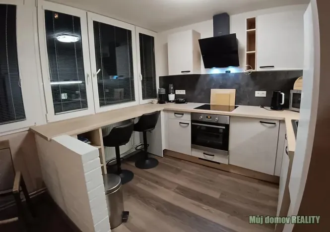 Pronájem bytu 3+kk, Praha - Háje, Mendelova, 68 m2