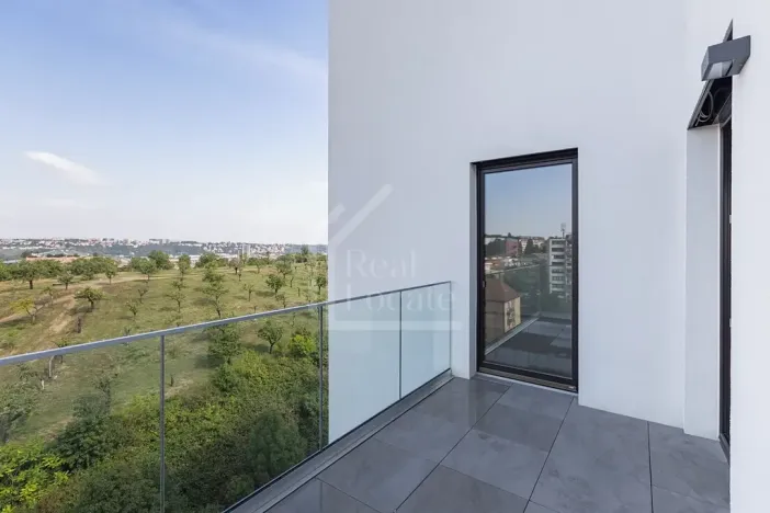 Prodej bytu 3+kk, Praha - Hrdlořezy, V třešňovce, 81 m2