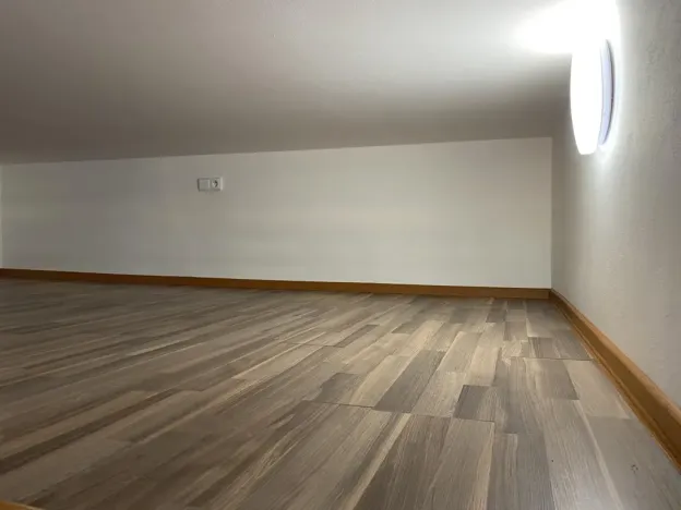 Pronájem bytu 1+kk, Praha - Vysočany, Freyova, 20 m2
