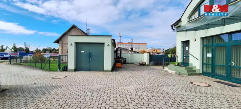 Prodej kanceláře, Hradec Králové - Slezské Předměstí, Vážní, 290 m2