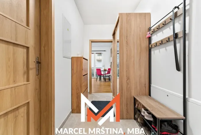 Prodej bytu 2+kk, Náchod, Ruská, 52 m2