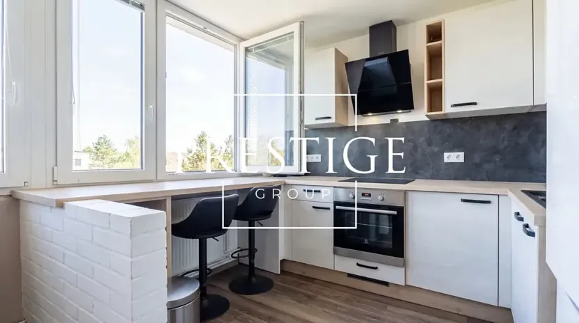 Pronájem bytu 3+kk, Praha - Karlín, K Olympiku, 68 m2