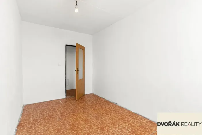 Prodej bytu 3+1, Praha - Petrovice, Rezlerova, 69 m2