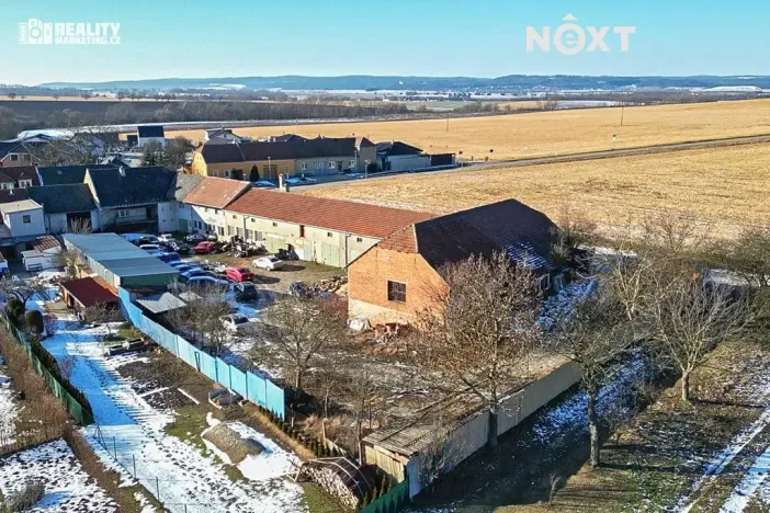 Prodej výrobních prostor, Hlubočany, 800 m2