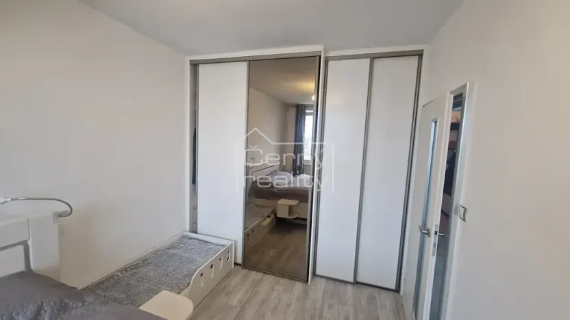 Pronájem bytu 3+kk, Pardubice, Dašická, 81 m2