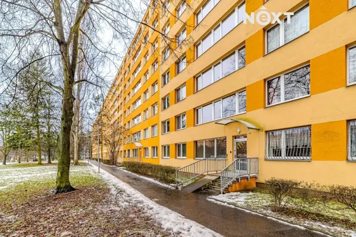 Pronájem bytu 2+kk, Praha - Prosek, Litvínovská, 45 m2