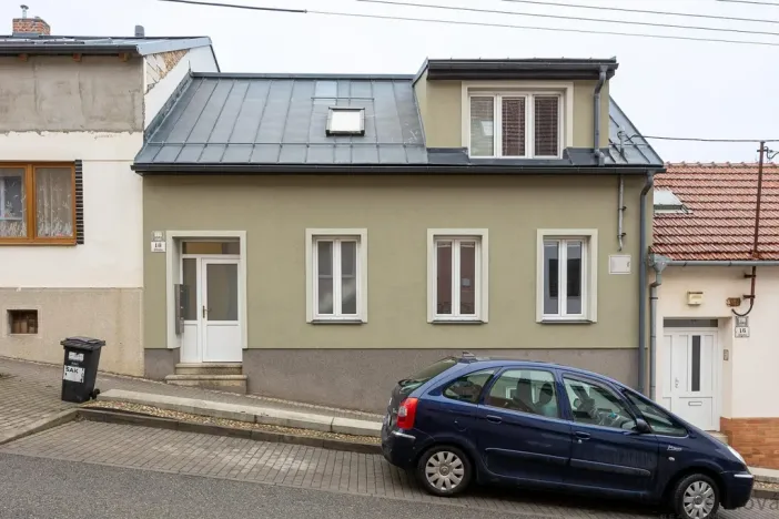 Pronájem bytu 2+kk, Brno - Líšeň, Štítného, 56 m2