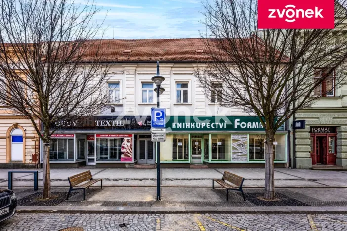 Prodej obchodního prostoru, Uherský Brod, 700 m2