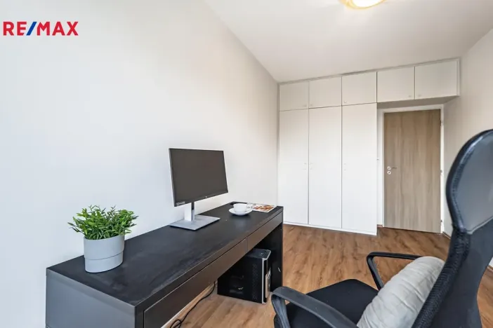 Prodej bytu 3+kk, Praha - Prosek, Jablonecká, 75 m2