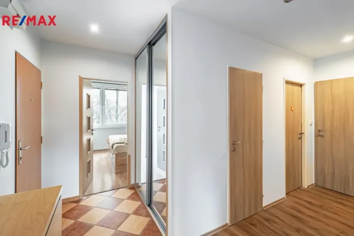 Prodej bytu 3+kk, Praha - Prosek, Jablonecká, 75 m2