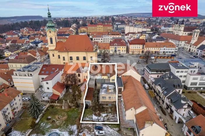 Prodej vily, Uherský Brod, Masarykovo nám., 700 m2