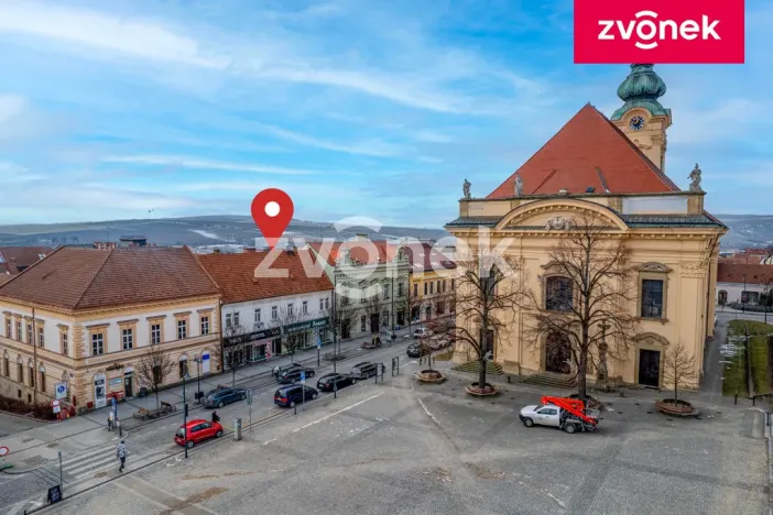 Prodej vily, Uherský Brod, Masarykovo nám., 700 m2