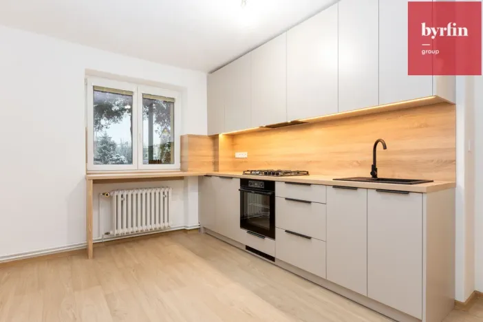 Prodej bytu 3+1, Opava, Tomáškova, 72 m2