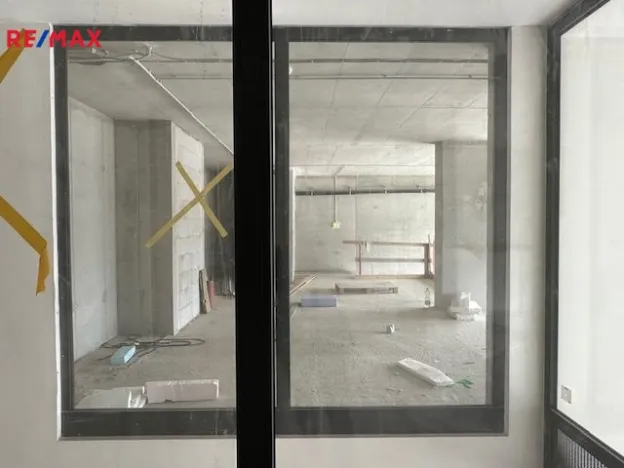 Pronájem obchodního prostoru, Praha - Smíchov, Šiklové, 110 m2