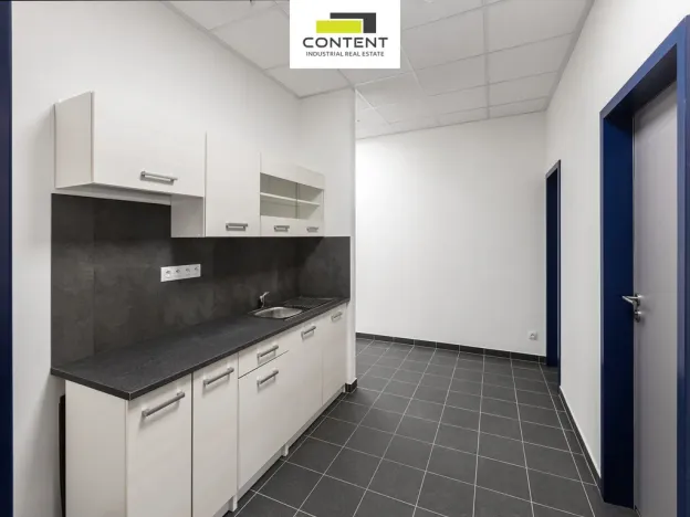 Pronájem skladu, Ostrava - Vítkovice, 2600 m2