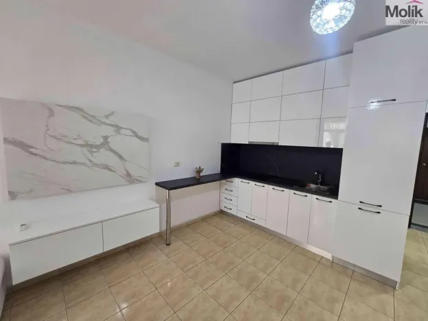 Prodej bytu 2+kk, Drač, 60 m2