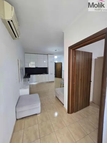 Prodej bytu 2+kk, Drač, 60 m2