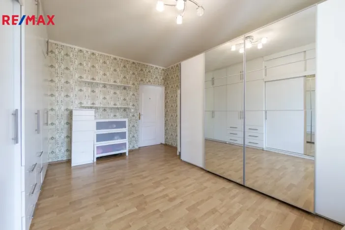 Prodej bytu 3+1, Karlovy Vary, Koptova, 122 m2