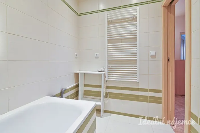 Pronájem bytu 3+1, Brno, Bořetická, 64 m2